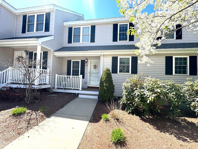 147 Constitution Dr 147, Fitchburg, MA 01420