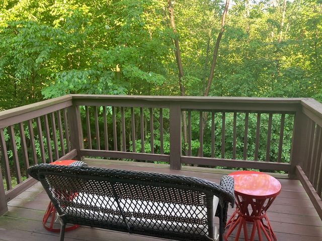 147 Constitution Dr 147, Fitchburg, MA 01420