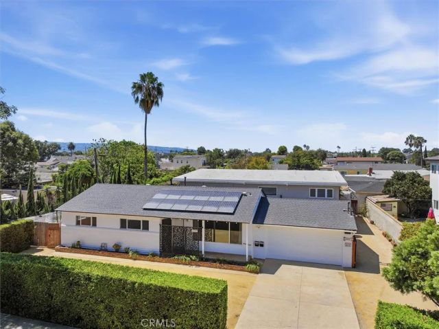 22209 Denker, Torrance, CA 90501