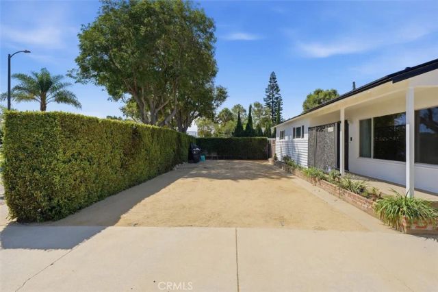 22209 Denker, Torrance, CA 90501