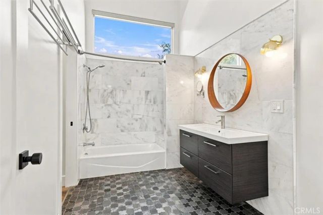 22209 Denker, Torrance, CA 90501