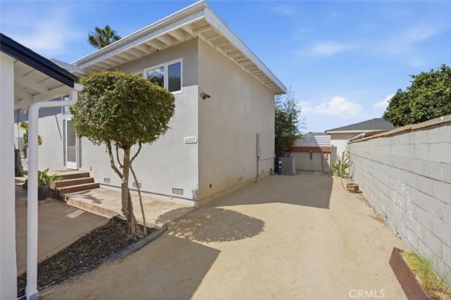 22209 Denker, Torrance, CA 90501