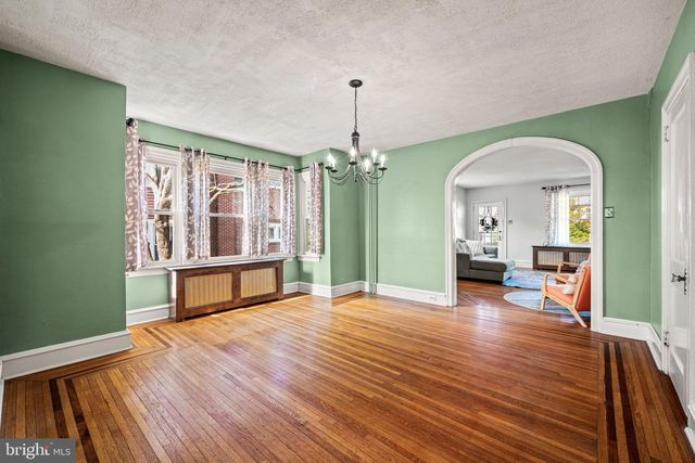 814 N EVANS ST, Pottstown, PA 19464