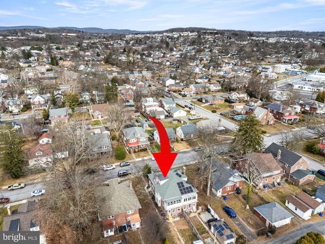 814 N EVANS ST, Pottstown, PA 19464