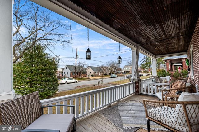 814 N EVANS ST, Pottstown, PA 19464