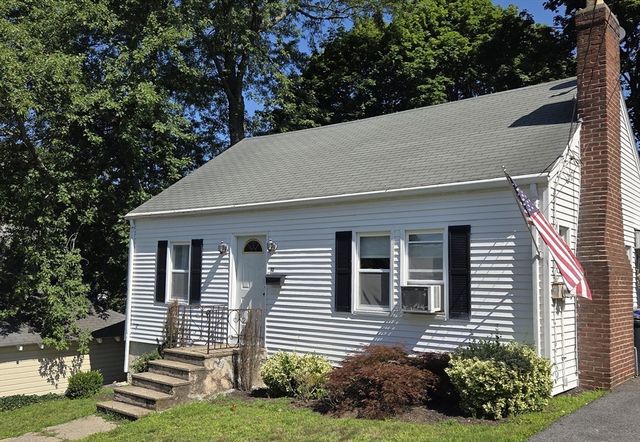 10 Duke Street, Swampscott, MA 01907