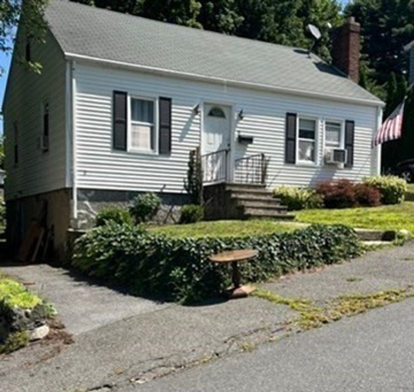 10 Duke Street, Swampscott, MA 01907