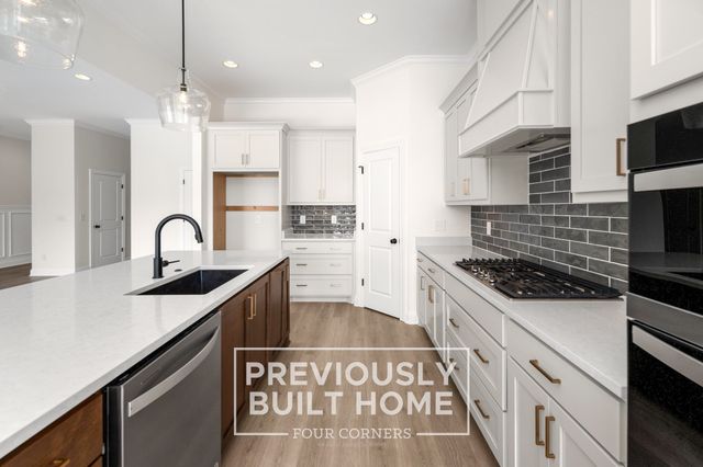 4119 Flanders Dr, Murfreesboro, TN 37127