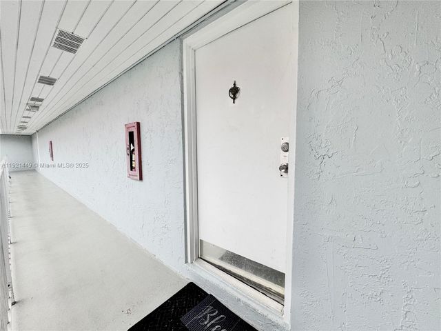 505 S Pine Island Rd 407B, Plantation, FL 33324