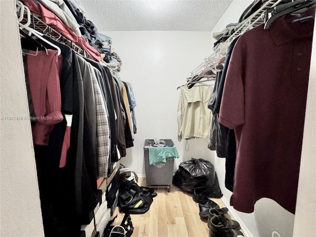 505 S Pine Island Rd 407B, Plantation, FL 33324