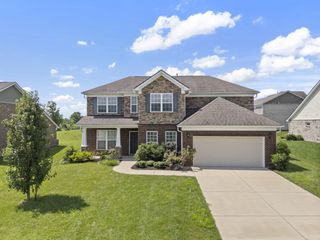2039 Friendship Dr, Spring Hill, TN 37174