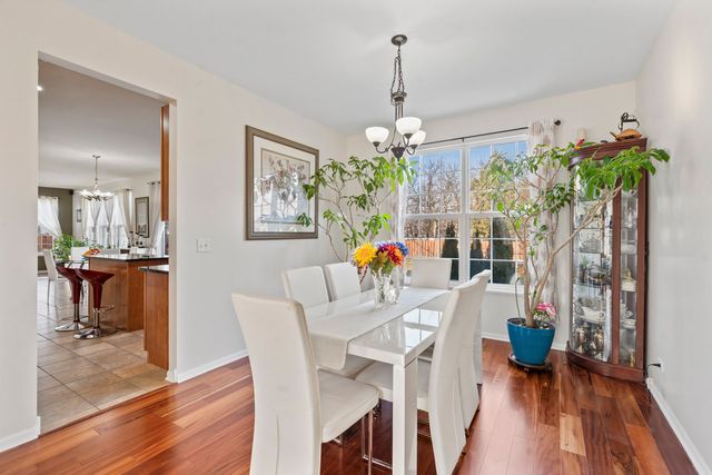 2022 Torino Drive, Elgin, IL 60123