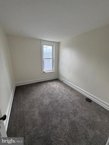 604 HUNTER ST, Gloucester City, NJ 08030