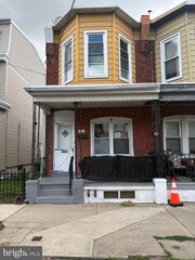 604 HUNTER ST, Gloucester City, NJ 08030