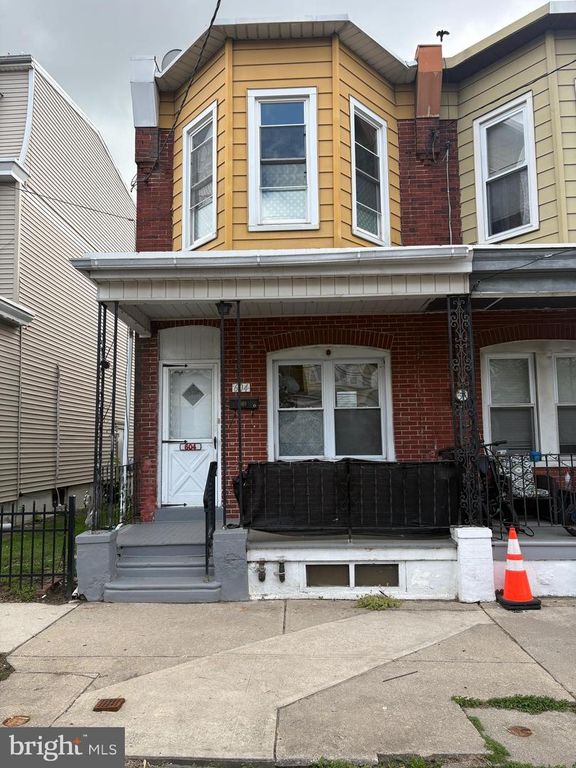 604 HUNTER ST, Gloucester City, NJ 08030