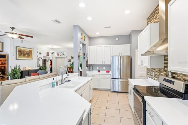 6123 39TH COURT E, Bradenton, FL 34203