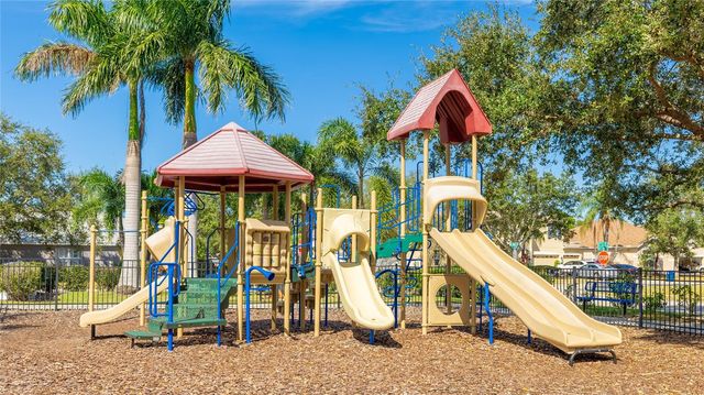 6123 39TH COURT E, Bradenton, FL 34203