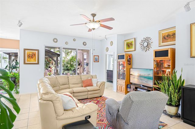 6123 39TH COURT E, Bradenton, FL 34203