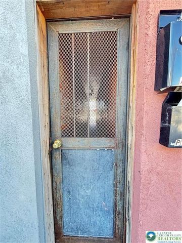 322 Ridge Avenue 1, Allentown City, PA 18102