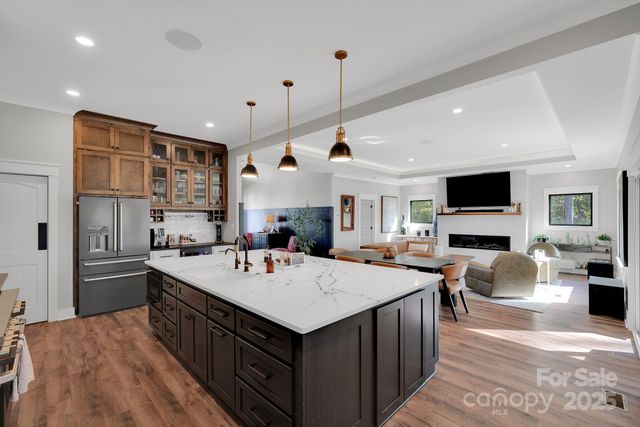 4111 Ridge Road NE, Conover, NC 28613