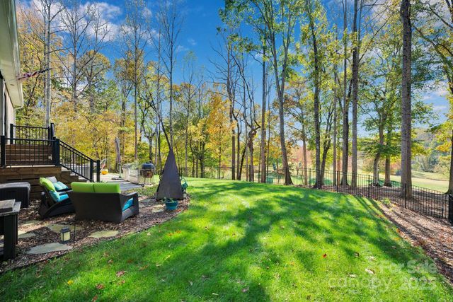 4111 Ridge Road NE, Conover, NC 28613