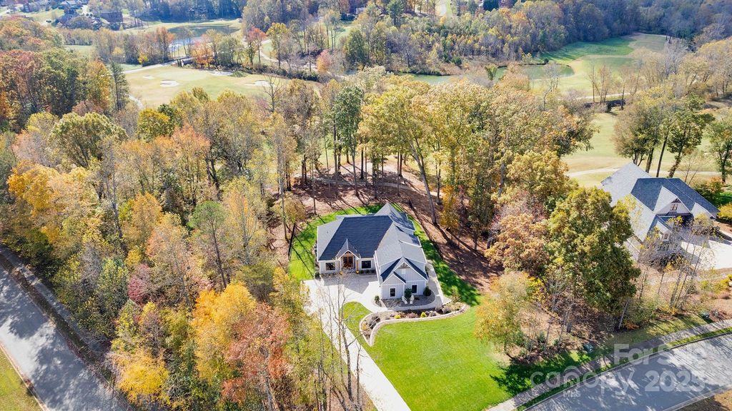 4111 Ridge Road NE, Conover, NC 28613