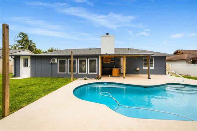 421 BRIDLE PATH, Casselberry, FL 32707