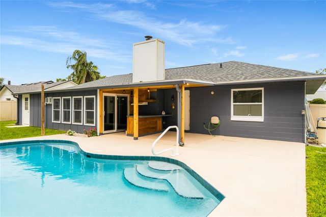 421 BRIDLE PATH, Casselberry, FL 32707