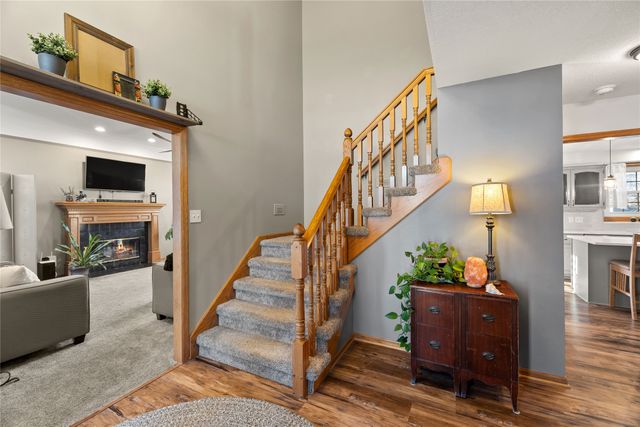 1402 NW Parkridge Place, Ankeny, IA 50023