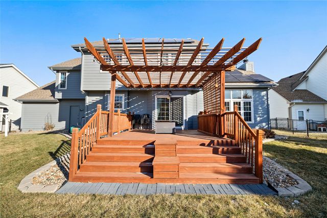 1402 NW Parkridge Place, Ankeny, IA 50023