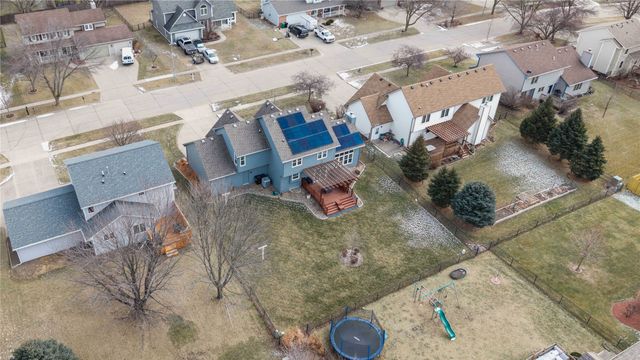 1402 NW Parkridge Place, Ankeny, IA 50023