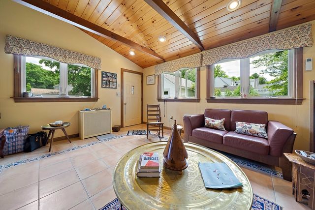 10 Waldron Road, Braintree, MA 02184
