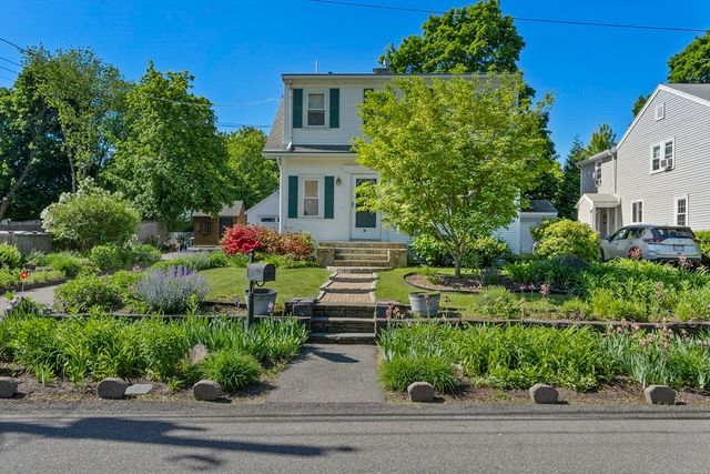 10 Waldron Road, Braintree, MA 02184
