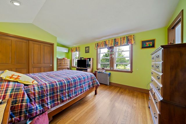 10 Waldron Road, Braintree, MA 02184