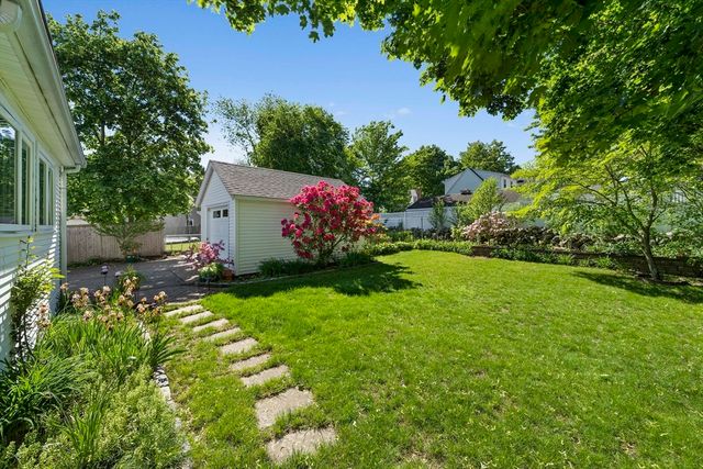 10 Waldron Road, Braintree, MA 02184