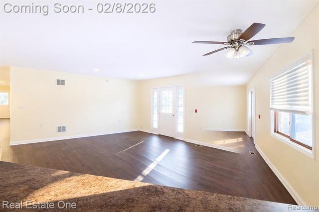 1510 Hampstead Lane, Rochester Hills, MI 48309