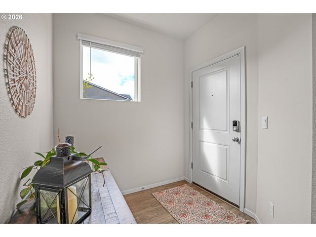 3758 Sw REDFERN Ave, Gresham, OR 97080