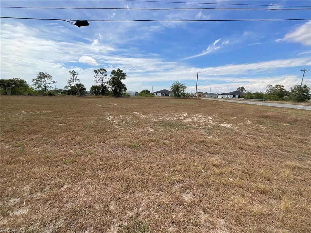 1911 NE 42nd ST, CAPE CORAL, FL 33909 — exterior