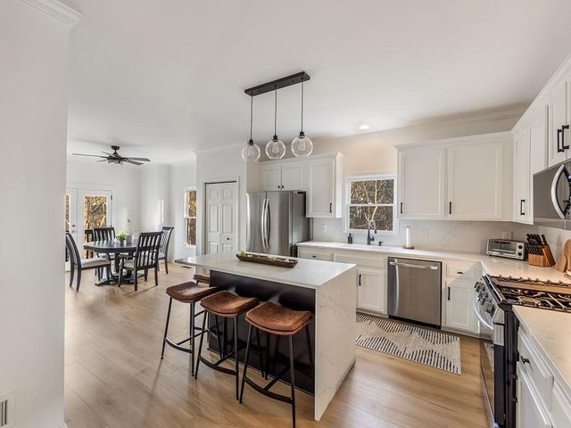 150 Mountain Vista Boulevard, Canton, GA 30115