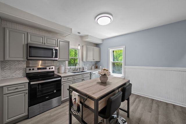 24 Bowker Ave, Hanson, MA 02341