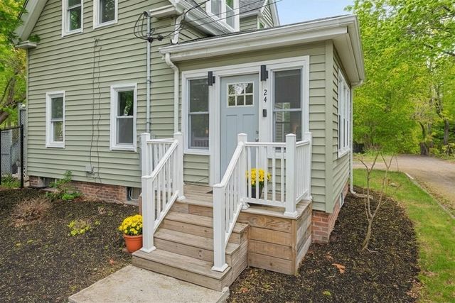 24 Bowker Ave, Hanson, MA 02341