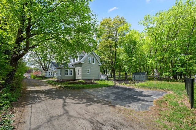 24 Bowker Ave, Hanson, MA 02341