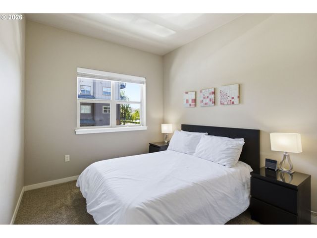13875 Sw MERIDIAN St 222, Beaverton, OR 97005