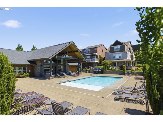 13875 Sw MERIDIAN St 222, Beaverton, OR 97005