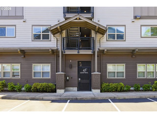 13875 Sw MERIDIAN St 222, Beaverton, OR 97005