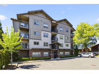 13875 Sw MERIDIAN St 222, Beaverton, OR 97005
