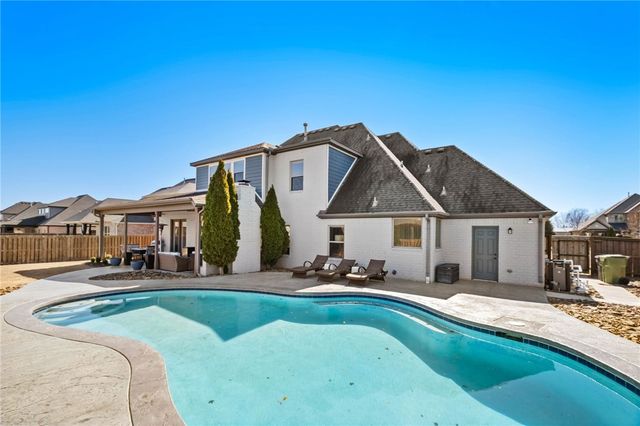 2807 Cobbler Place, Rogers, AR 72758