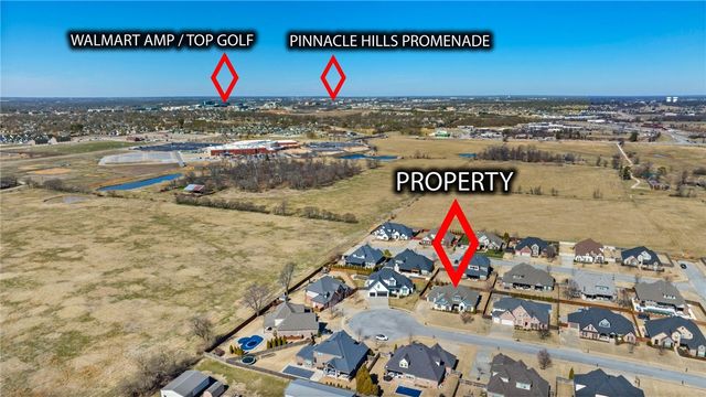 2807 Cobbler Place, Rogers, AR 72758