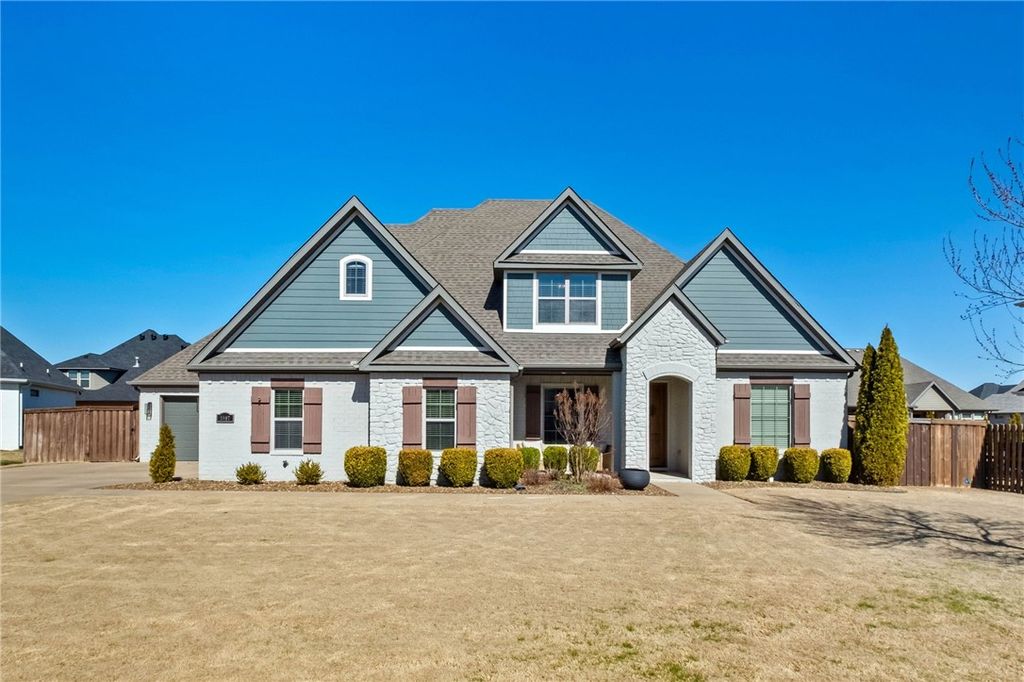 2807 Cobbler Place, Rogers, AR 72758