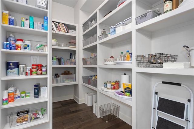 12904 W 169th Street, Overland Park, KS 66221